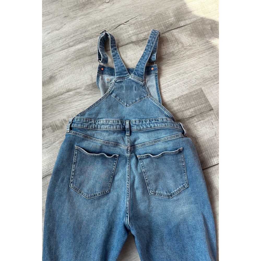 Old Navy Womens Distressed Denim Overalls Medium Wash Straight Leg Size 14 - Picture 6 of 8